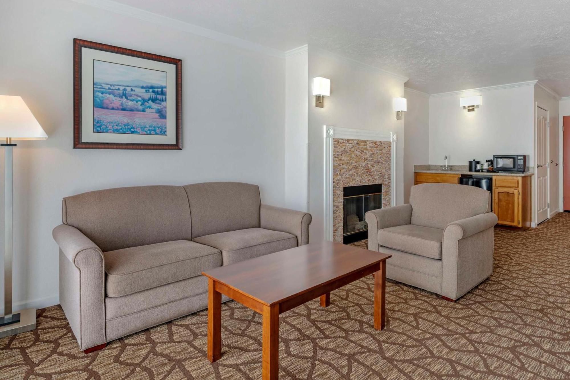 Best Western Salinas Monterey Exterior photo